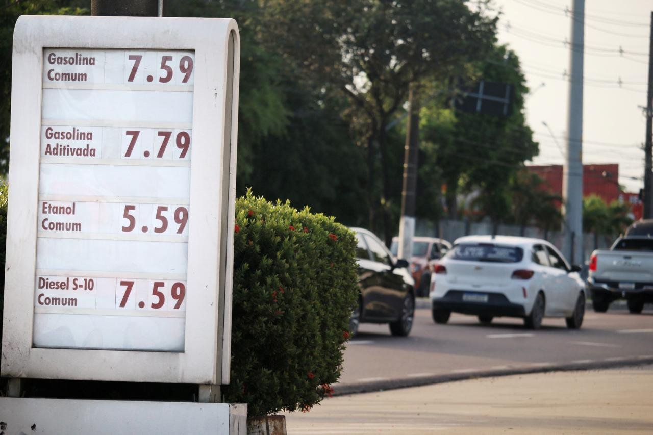 Gasolina e diesel atingem patamar histórico em Manaus após novo aumento