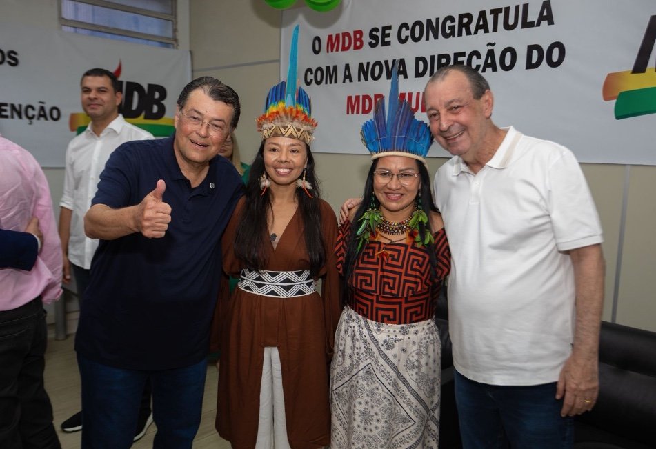 Omar Aziz e Eduardo Braga reforçam alianças em ato de filiação do MDB no Amazonas