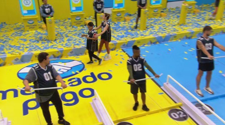 Milena se atrapalha e tira Ana Paula Renault da 8ª Prova de Resistência do BBB26