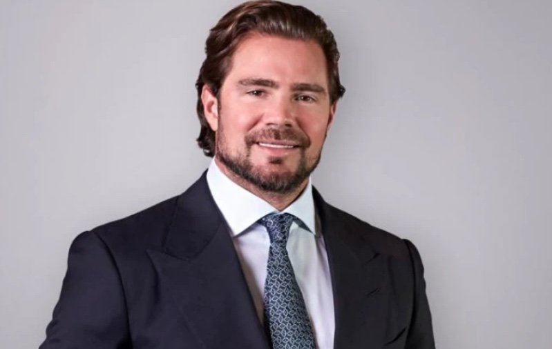 Mensagens mostram Vorcaro ameaçando empregada: "Tem que moer essa vagab*nda"