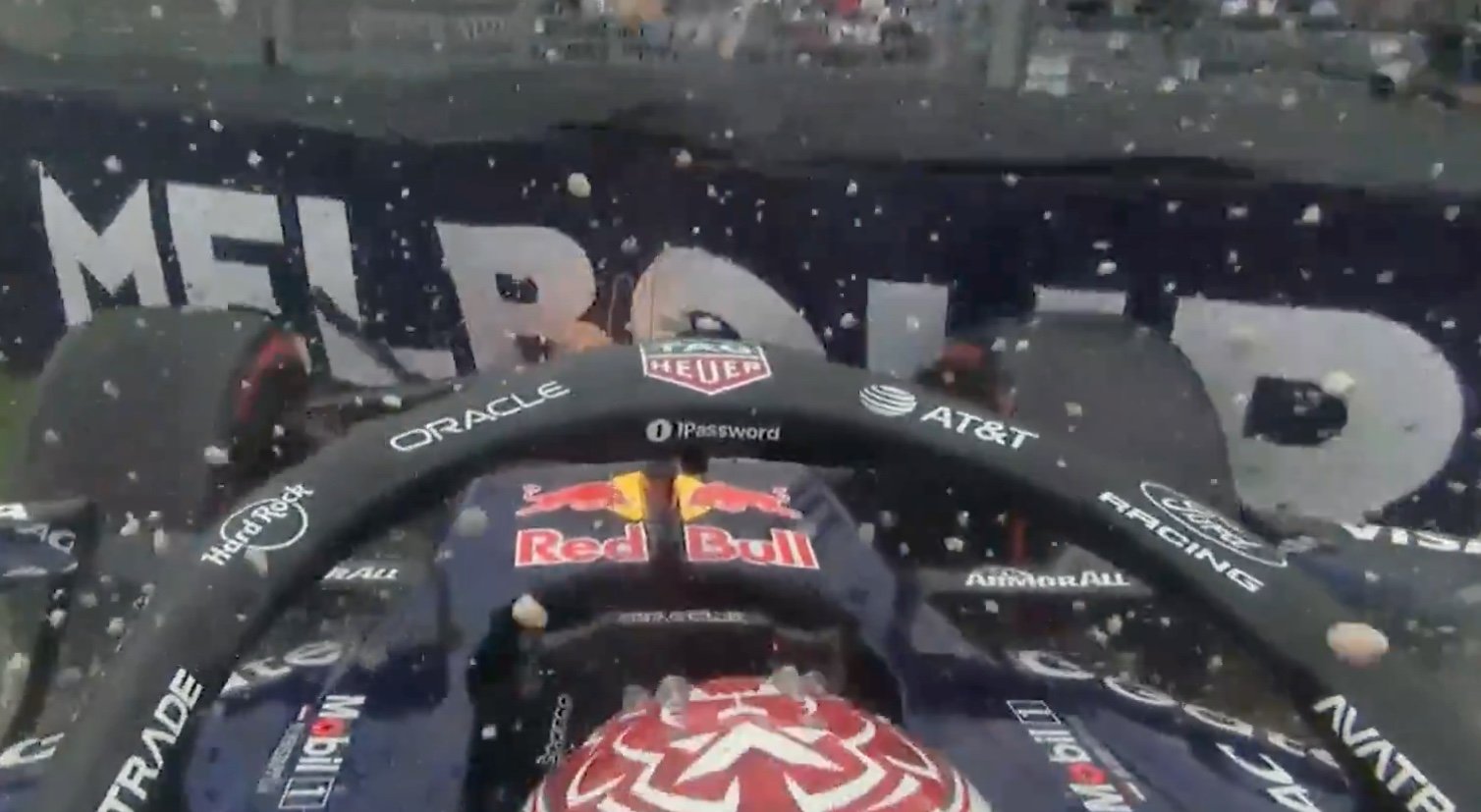 Max Verstappen sofre acidente em classificação para GP da Austrália; vídeo