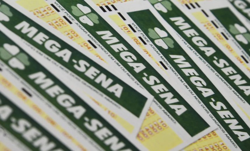 Mega-Sena acumulada pode pagar R$ 50 milhões neste sábado