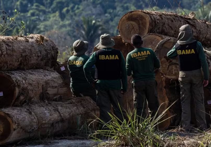 Agentes do Ibama sofrem ataque durante fiscalização em área indígena no Amazonas