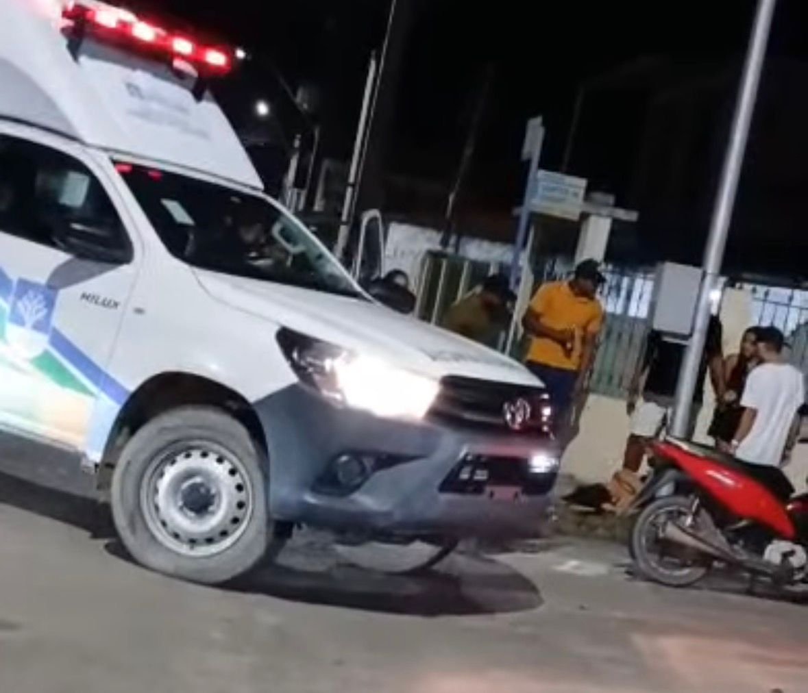 Jovem morre após colisão violenta de motocicleta em Maués