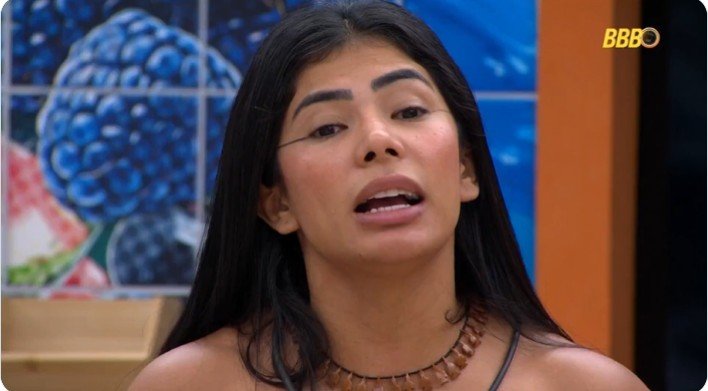 Juliano chama Marciele de "talarica", ela manda brother "virar macho" e Jonas sai em defesa da cunhã