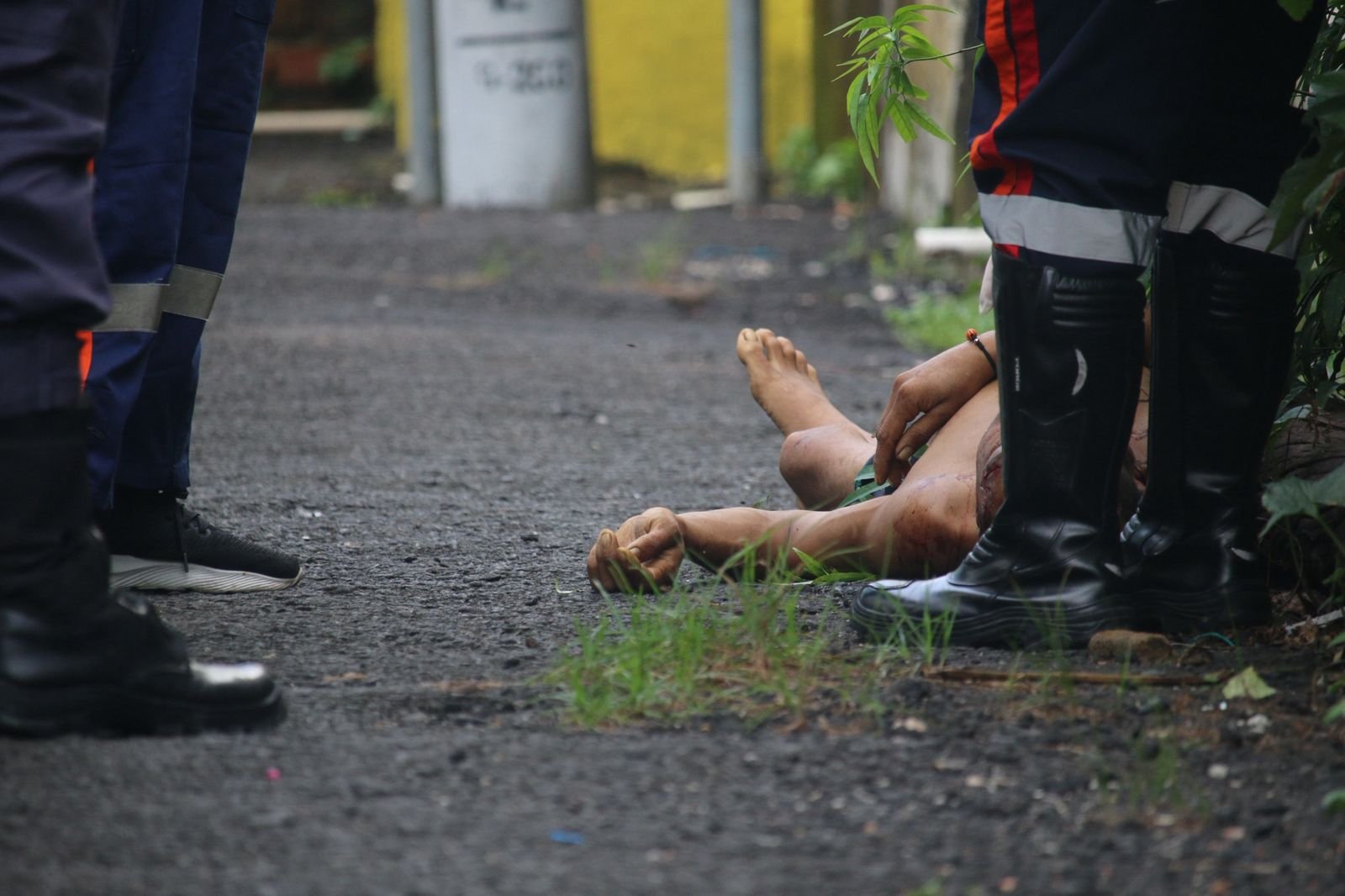 Morador de rua é torturado e morto por tribunal do crime no Coroado