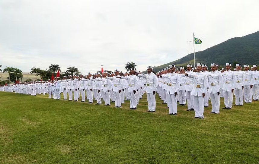 Inscrições para o concurso da Marinha terminam nesta segunda