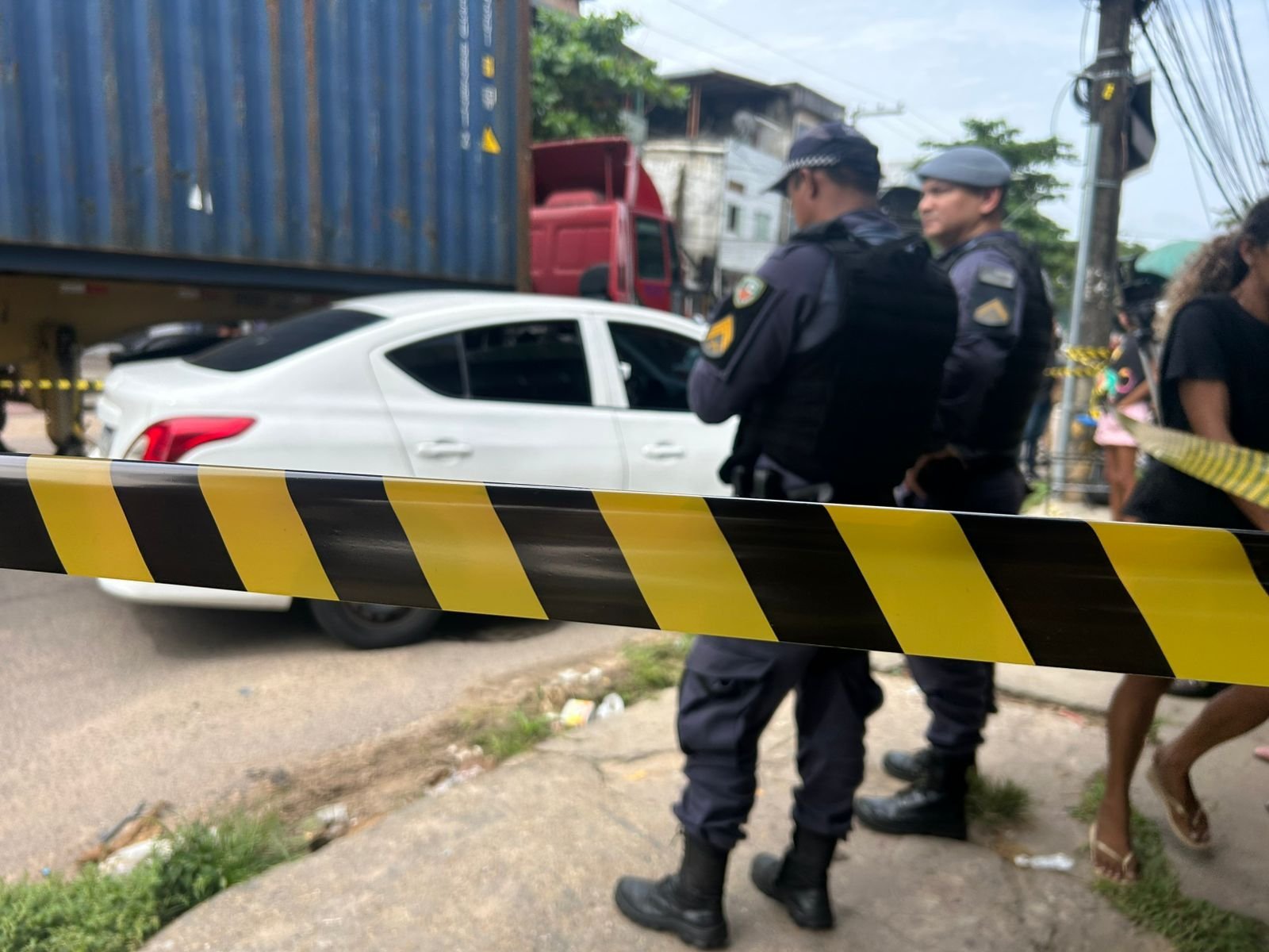Homem que recebeu abrigo de amigo é preso por matá-lo a facadas em Manaus