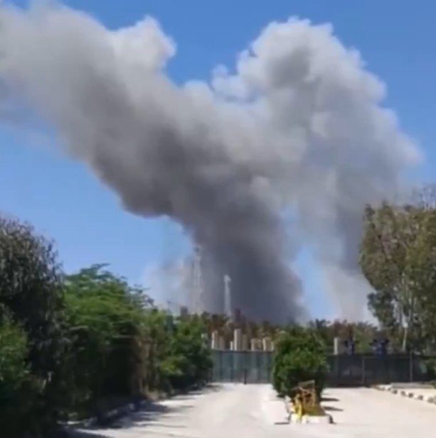 Israel ataca petroquímica e pede que população iraniana não utilize trem nesta terça-feira