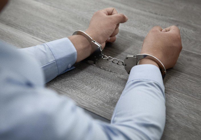 Médico é preso em unidade de saúde de Manaus por estuprar adolescente em posto no Pará