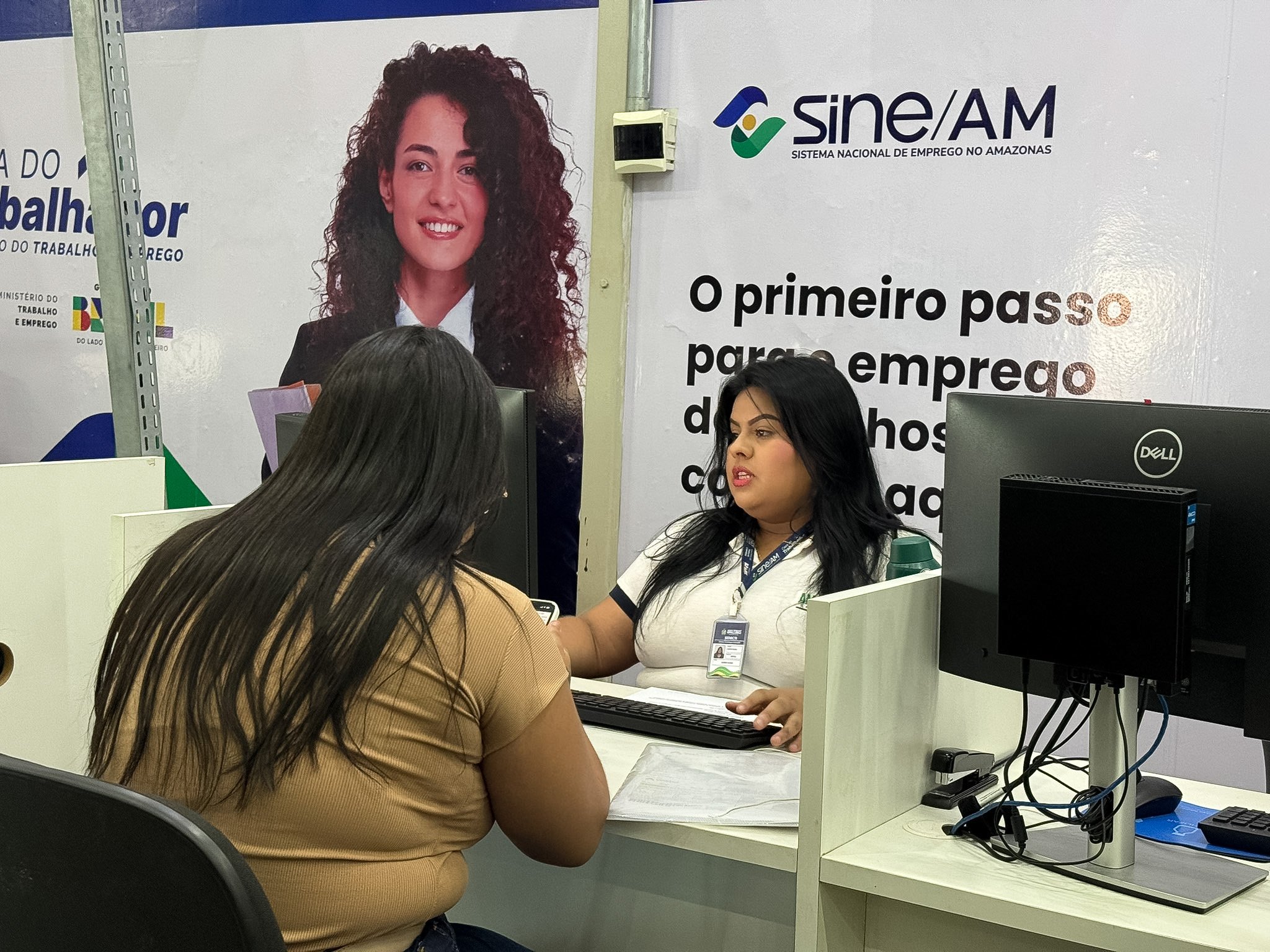 Sine Amazonas inicia a semana com mais de 220 vagas de emprego em diversas áreas