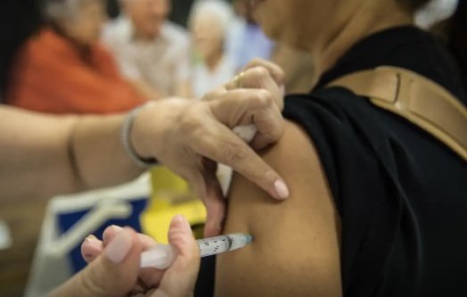 Chuvas elevam circulação de vírus respiratórios no Amazonas; FVS-RCP recomenda vacinação