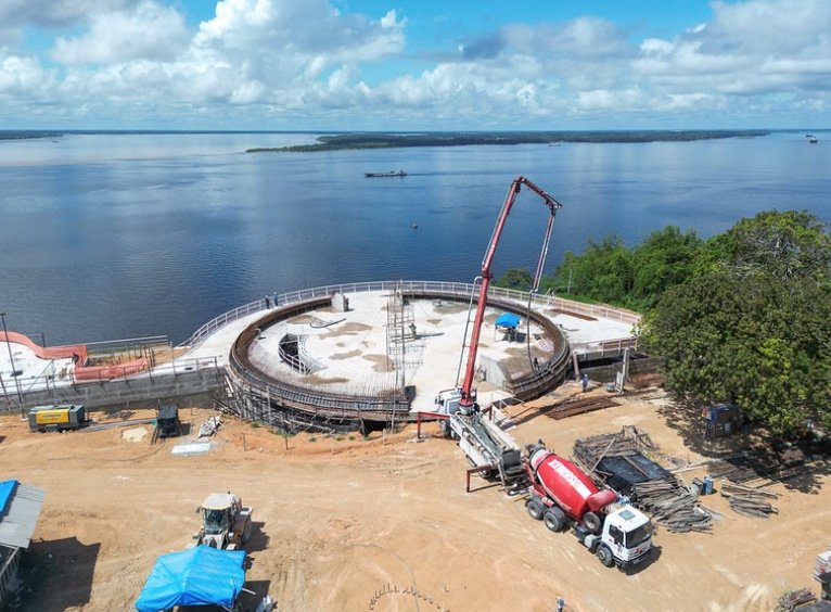 Obra do parque Encontro das Águas avança com finalização de contenção do talude