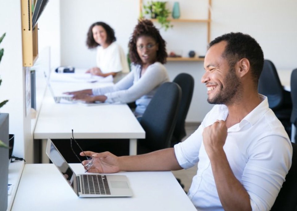 Fiscalização da NR-1: Empresas devem se adequar ao controle de riscos psicossociais