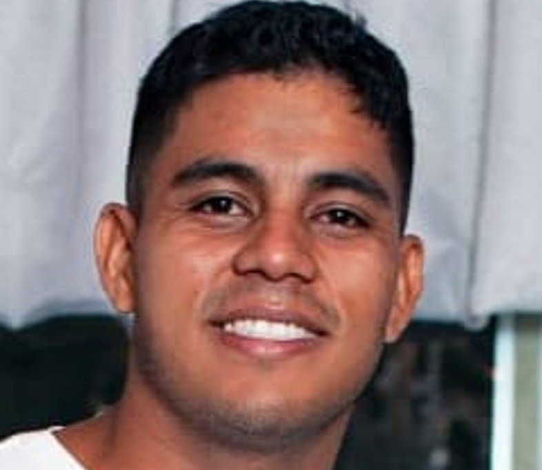 Família busca por jovem desaparecido no bairro Raiz; Polícia pede colaboração