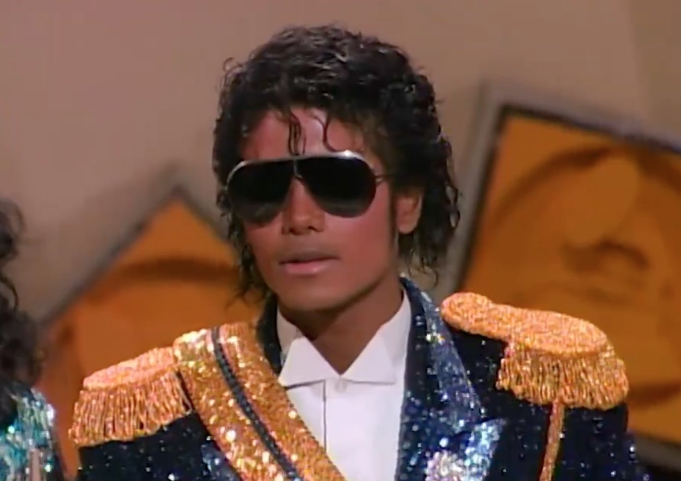 Michael Jackson recebe novas denúncias de abuso sexual 17 anos após sua morte