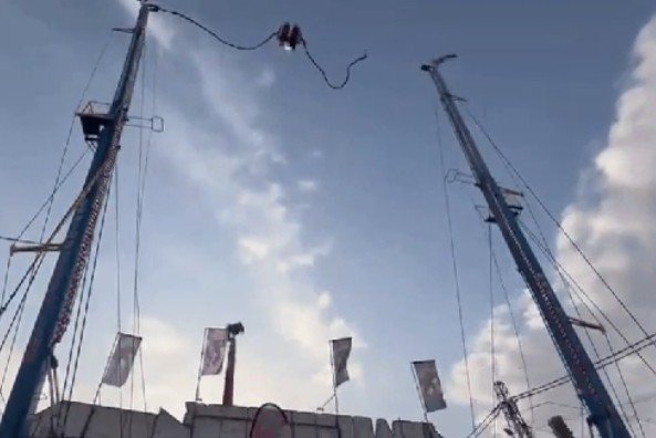 Quatro crianças ficam feridas após acidente em 'estilingue humano' em feira na Espanha