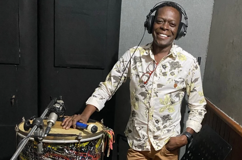 Binho Percussão, ex-mestre da Beija-Flor e integrante do Pique Novo, morre no Rio