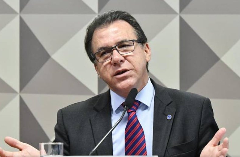 Governo estuda liberar R$ 7 bilhões do FGTS para 10 milhões de brasileiros