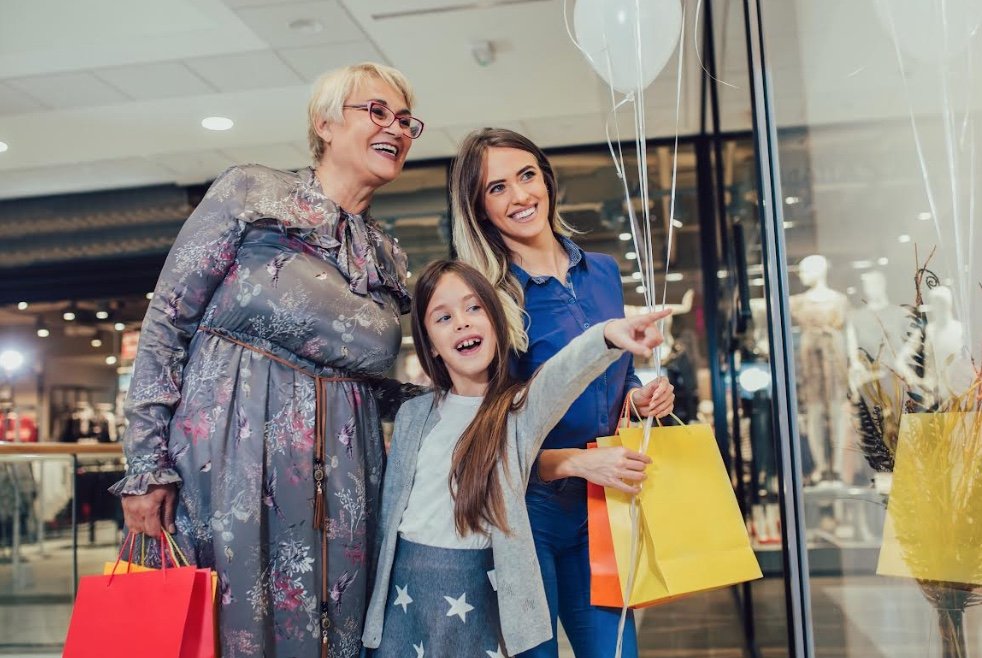 Consumidores de Manaus devem gastar em média R$ 256 em presentes no Dia das Mães