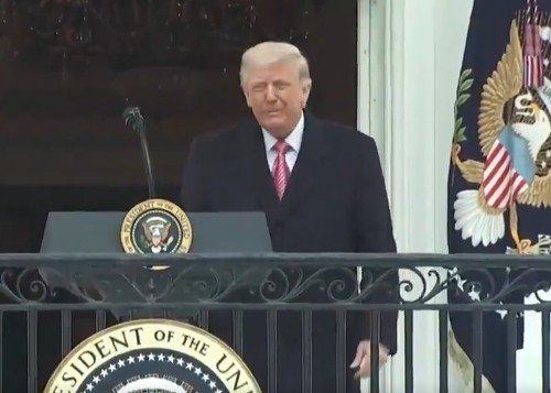 Irã desmente declaração de Trump e diz que nunca pediu cessar-fogo: 'falsa e sem fundamento'