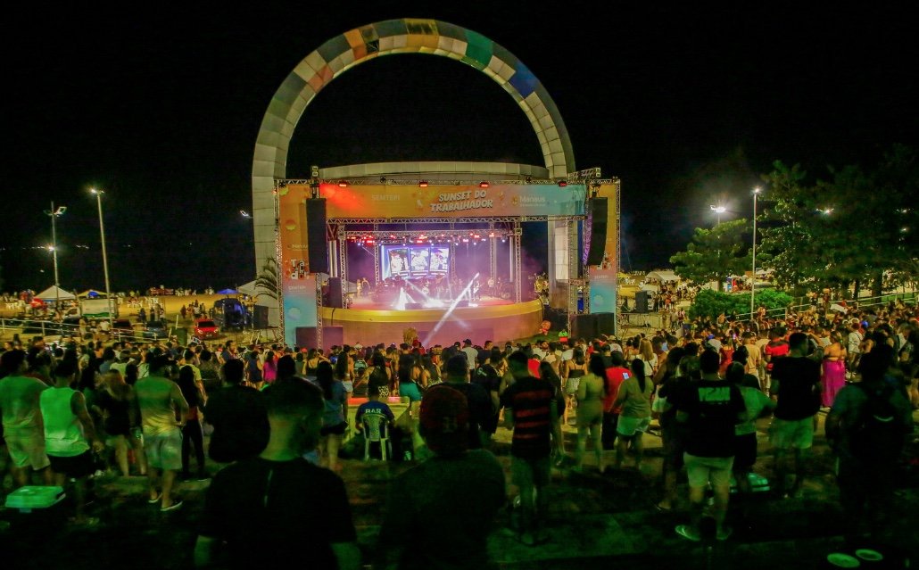 Ponta Negra recebe shows e programação cultural para celebrar o Dia do Trabalhador