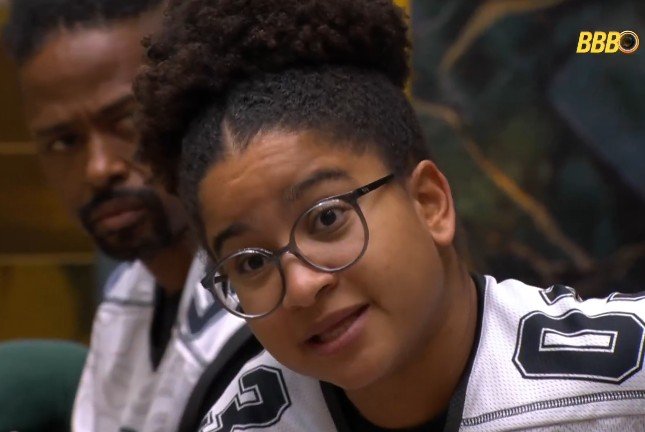 Milena interfere em discussão de Jordana e Ana Paula e chama rival de 'capeta'