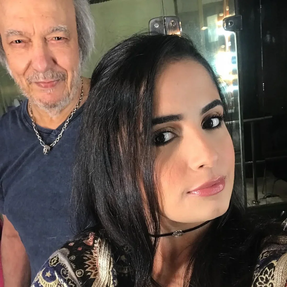 Viúva de Erasmo Carlos é despejada de mansão após decisão judicial favorável aos filhos