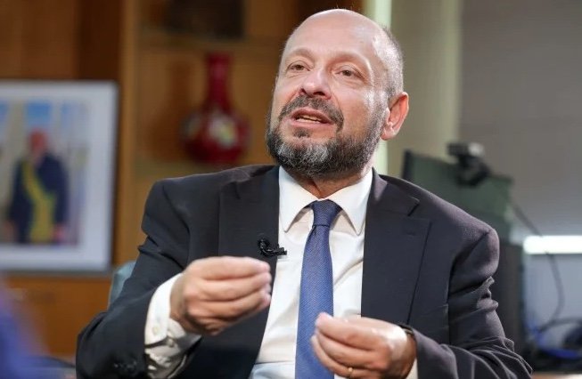 "Fui surpreendido", diz ex-presidente do INSS após ser demitido pelo governo