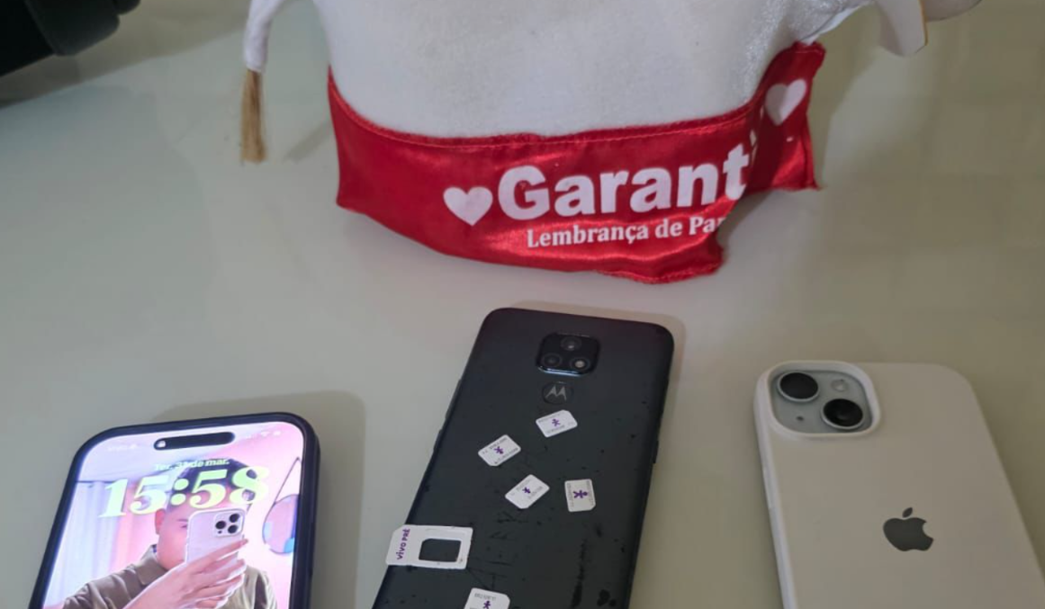 Influenciador Mel Gibson é preso em Manaus após se passar por Isabelle Nogueira para aplicar golpes