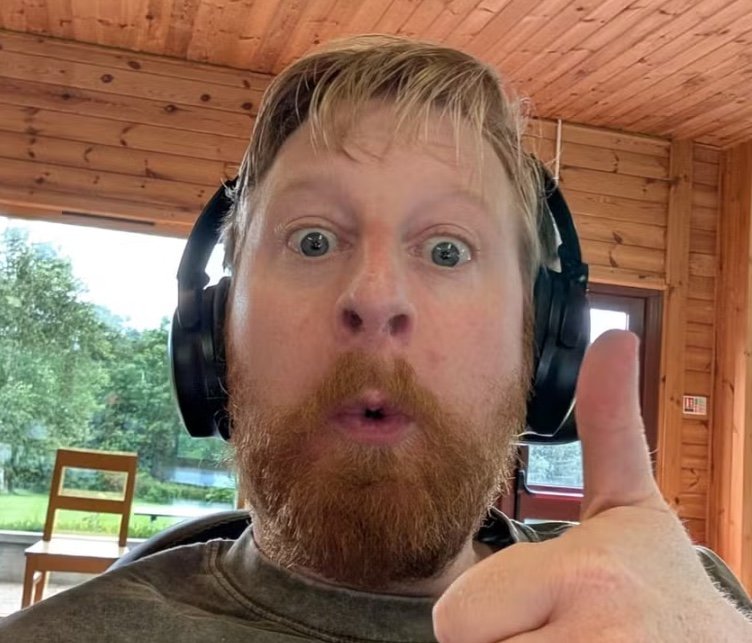 Ator Michael Patrick morre aos 35 anos