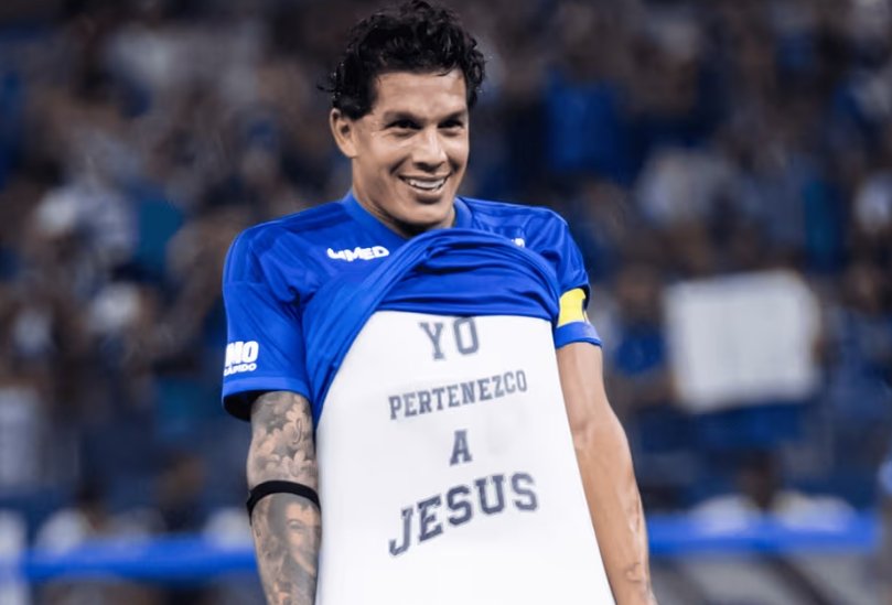 Cruzeiro vence o Grêmio por 2 a 0 no Mineirão pelo Brasileirão