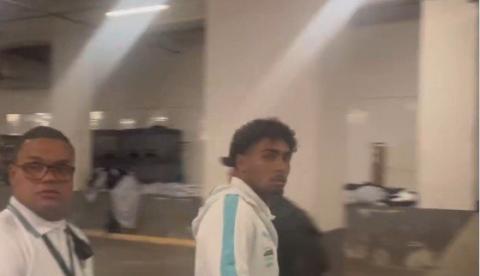 Derby entre Palmeiras e Corinthians termina na delegacia após atacante Luighi ser agredido no vestiário