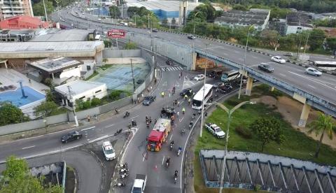 Acidente fatal na Rotatória do Coroado deixa trânsito caótico em avenidas de Manaus