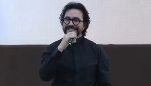 Padre Fábio de Melo desabafa sobre efeitos da fama e vida religiosa: 'Ser conhecido é um inferno'