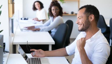 Fiscalização da NR-1: Empresas devem se adequar ao controle de riscos psicossociais