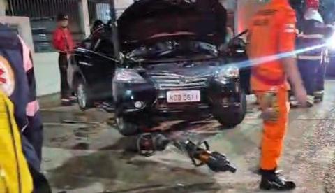 Motorista morre ao colidir com poste em avenida na Cidade Nova