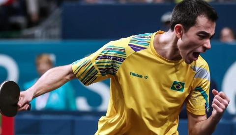 Hugo Calderano garante bronze na Copa do Mundo após derrota para líder chinês