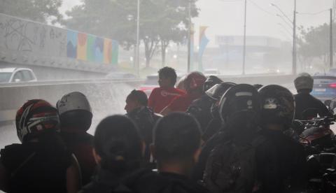 Manaus recebe alerta de riscos de temporal e alagamentos nesta terça-feira