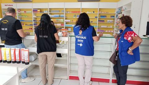 Fiscalização em Manaus autua drogarias sem farmacêuticos e sem licença na zona Oeste