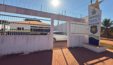 Suspeito de matar irmãos após abusar de sobrinha é encontrado morto em delegacia no Amazonas