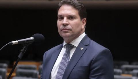 Brasil cobra explicações dos EUA sobre libertação de Alexandre Ramagem, diz PF