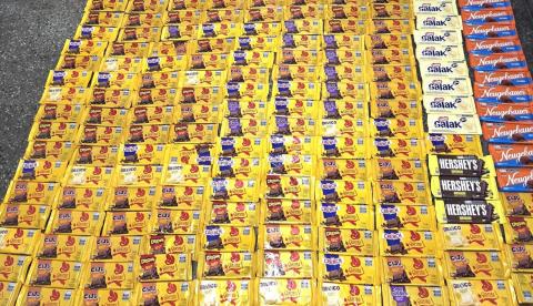 Polícia recupera mercadorias com 'sacoleiras' que praticavam furtos em série em Manaus