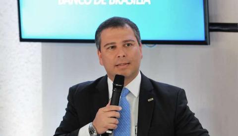 Ex-presidente do BRB preso pela PF é suspeito de receber imóveis de propina no caso Master