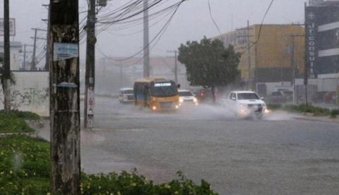 Defesa Civil emite Alerta Severo de inundação para Manaus