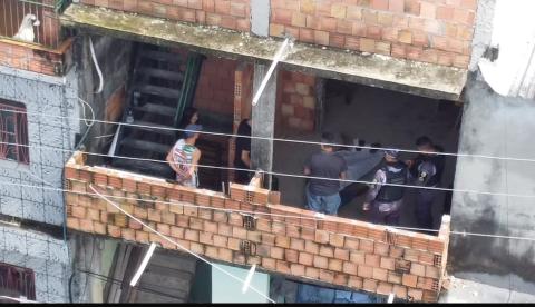 Pedreiro é eletrocutado durante obra em Manaus
