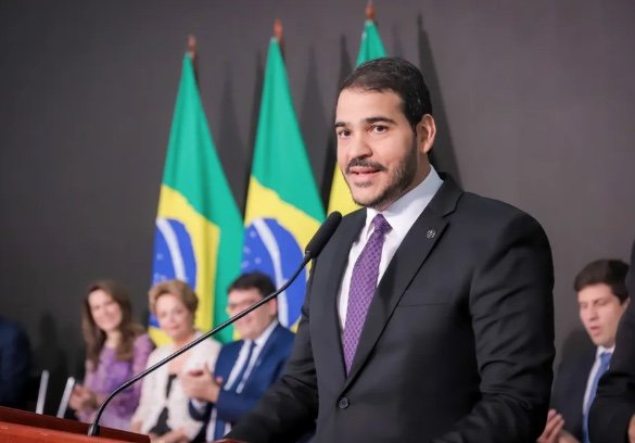 Quem é Jorge Messias, indicado de Lula que busca vaga no STF