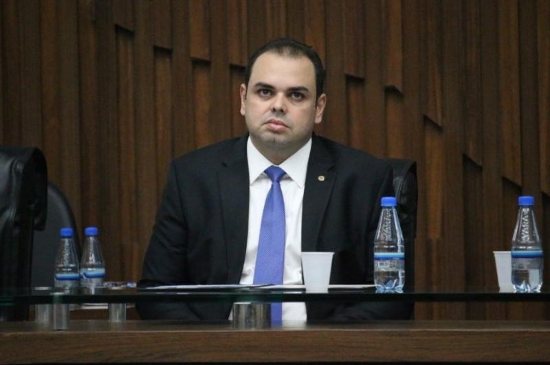 Captura de tela_5-4-2026_182345_web.whatsapp.com.jpeg