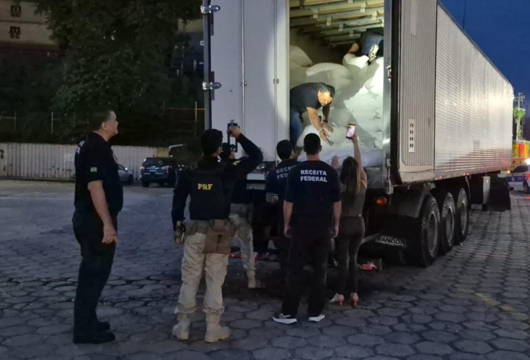 Carga de droga avaliada em R$ 3 milhões que ia para o Pará é interceptada em Manaus