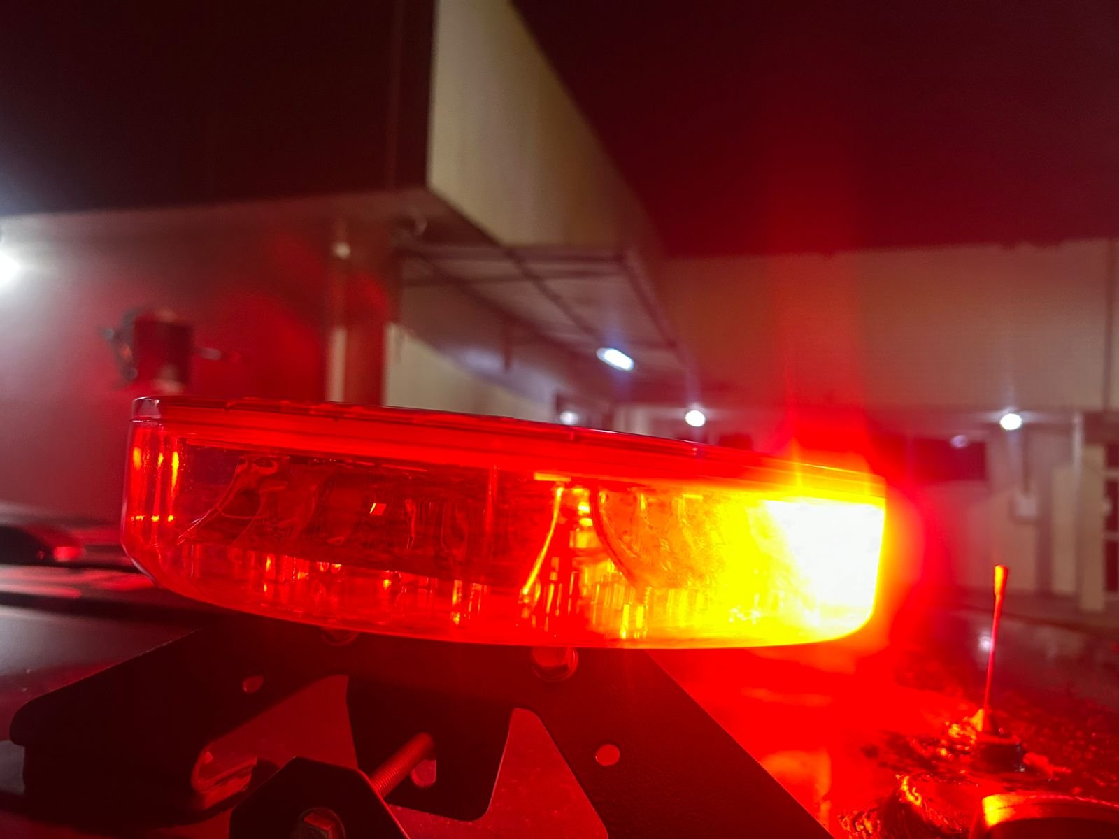 Menino resgatado em igarapé de helicóptero já chegou sem vida ao hospital em Manaus